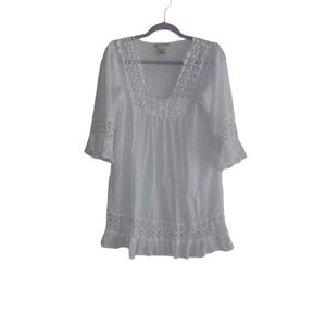 Cute Option Ladies BOHO Cotton and Lace Short Sleeve Top- size M